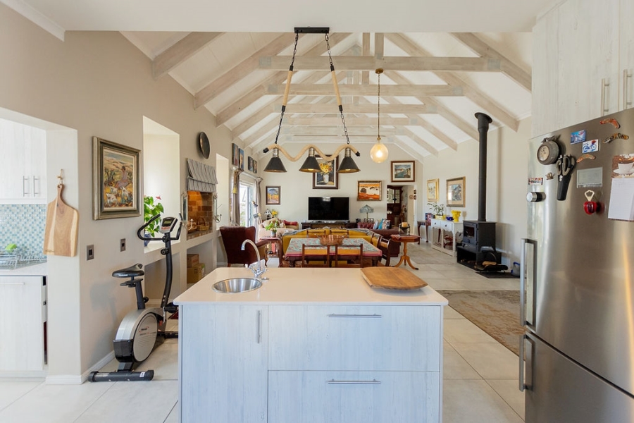 3 Bedroom Property for Sale in Blue Lagoon Western Cape